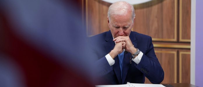 biden’s-approval-rating-from-black-voters-plummets