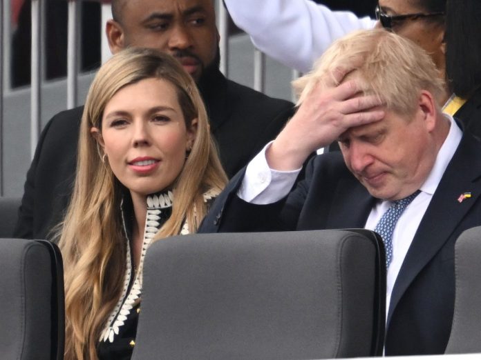 boris-johnson-faces-leadership-vote-after-tories-declare-no-confidence