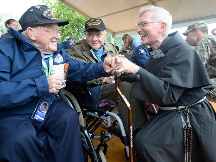 last-d-day-veterans-mark-operation-overlord-anniversary-in-normandy