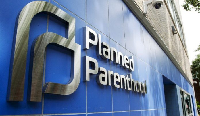 breaking:-utah-judge-temporarily-blocks-state’s-‘trigger-law’-abortion-ban-after-lawsuit-by-planned-parenthood-and-aclu