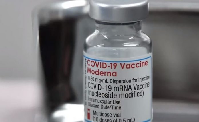 *peer-reviewed*-study-finds-young-moderna-jab-recipients-have-a-jaw-dropping-44x-higher-risk-of-developing-myocarditis-than-the-unvaccinated