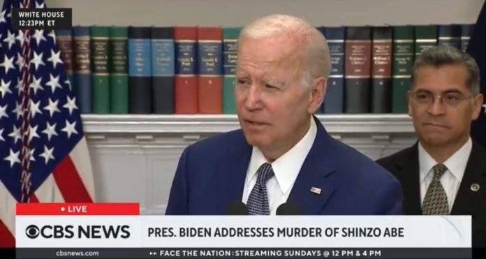 “repeat-the-line”–-joe-biden-accidentally-reads-teleprompter-instructions-out-loud-during-remarks-on-abortion-(video)