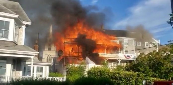 huge-blaze-destroys-historic-338-year-old-nantucket-hotel-(video)