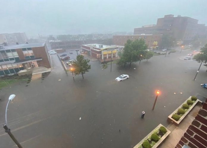 flash-flooding-in-st.-louis-city-after-second-historic-rain-in-same-week–-boat-rescues,-drowning,-massive-property-damage