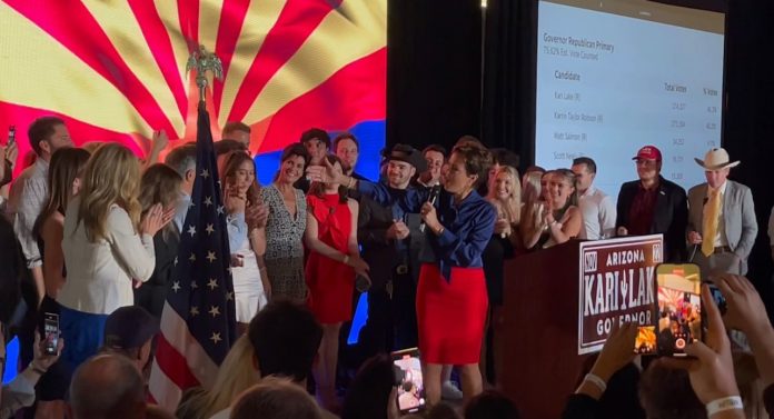 breaking:-huge-kari-lake-comeback–-kari-gives-emotional-speech-after-major-comeback-against-pence-endorsed-karrin-robson-for-arizona-governor-(live-video)