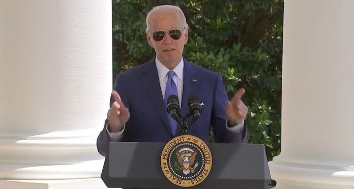 biden-hides-his-eyes-with-sunglasses-as-he-delivers-garbled-remarks-from-white-house-balcony-(video)