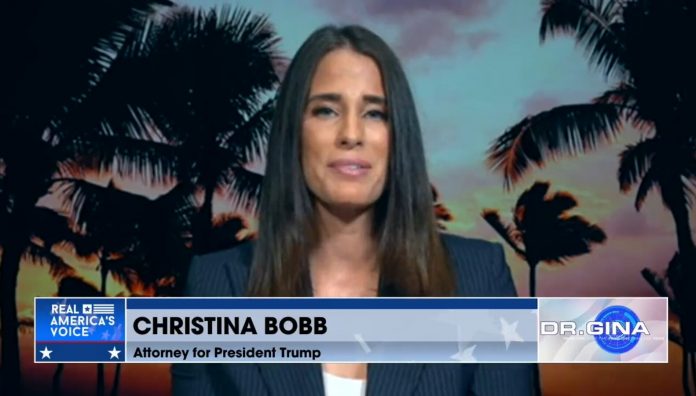 trump-lawyer:-president-trump-and-family-in-new-york-watched-fbi-raid-on-mar-a-lago-through-cctv