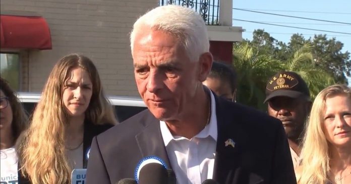 “i-don’t-want-your-vote!”–-florida-democrat-charlie-crist-attacks-desantis-supporters-as-“haters”-(video)