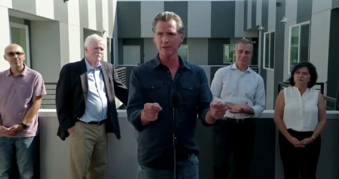 california-gov.-gavin-newsom-brags-about-being-the-“first-jurisdiction-worldwide”-to-ban-sale-of-gas-powered-vehicles-(video)