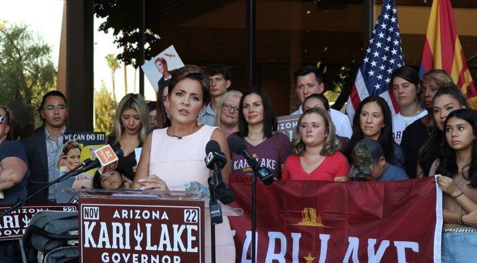 trump-endorsed-kari-lake-shreds-joe-biden-and-local-media-during-presser-in-response-to-“the-most-absurd,-obscene-address-i’ve-ever-seen-a-president-give”-(video)