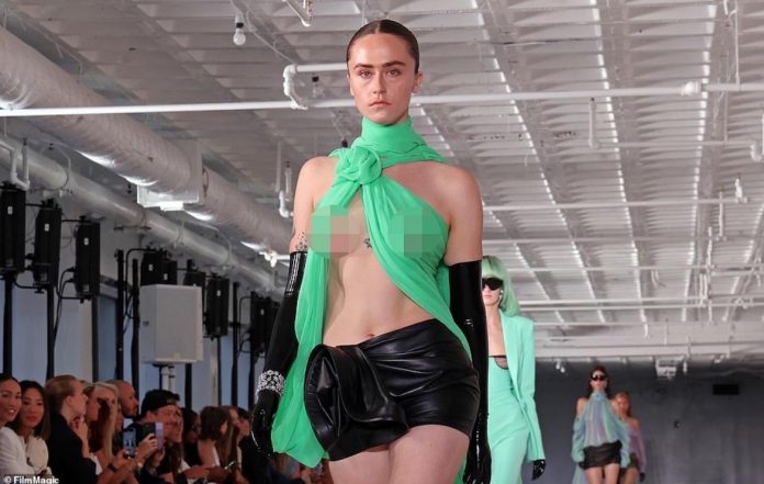 kamala-harris’s-stepdaughter-ella-emhoff-bares-her-breasts-as-she-struts-down-runway-during-new-york-fashion-week-(video)