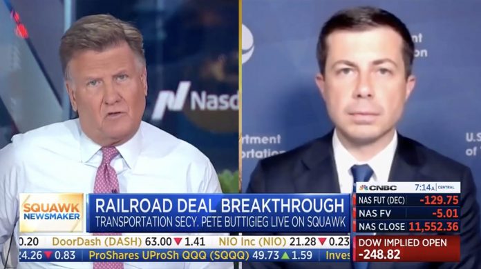 cnbc’s-joe-kernen-grills-pete-buttigieg-on-biden’s-‘tone-deaf’-inflation-celebration-despite-‘horrific-inflation-report’-(video)