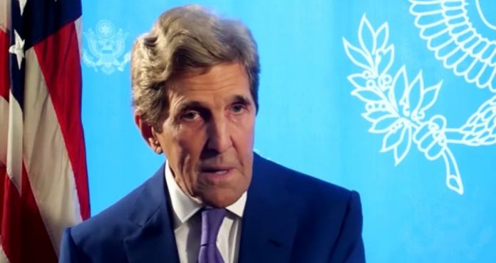 biden-climate-envoy-john-kerry-jet-sets-to-africa-to-lecture-them-on-being-“as-green-as-possible”-(video)