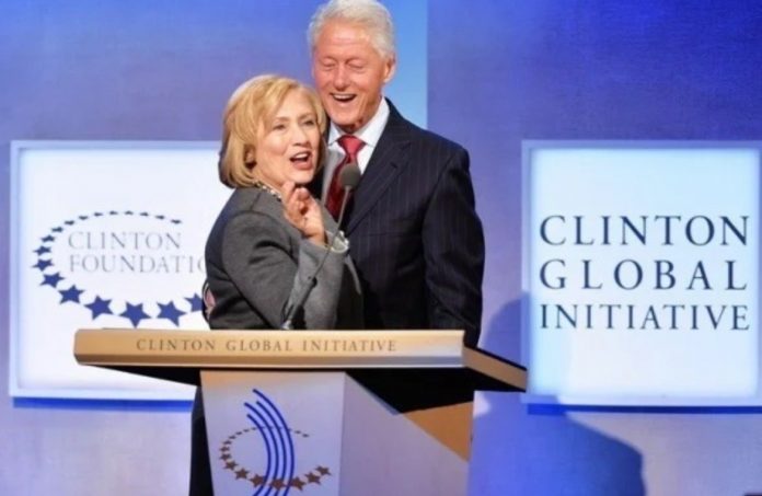 they’re-back!-clintons-reopen-their-global-pay-to-play-operation