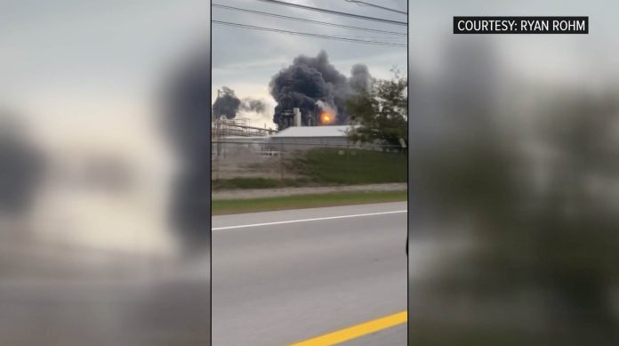 another-bp-fire:-ohio-firefighters-respond-to-a-fire-at-the-bp-refinery;-injuries-reported-(video)