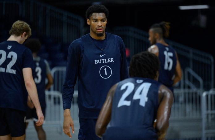 butler-bulldogs-jalen-thomas-out-indefinitely-due-to-blood-clot-in-the-lungs