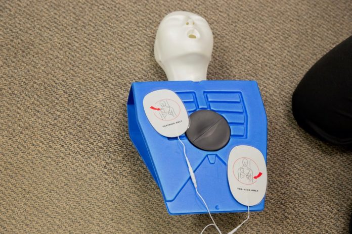 florida-state-university-receives-51-new-defibrillators–-encourages-the-campus-community-to-get-“regular-heart-screenings”