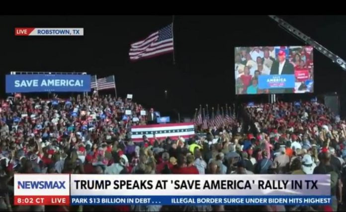 amazing-moment-crowd-breaks-into-national-anthem-in-midst-of-president-trump’s-speech-at-texas-rally-in-tribute-to-j6-prisoners–-video