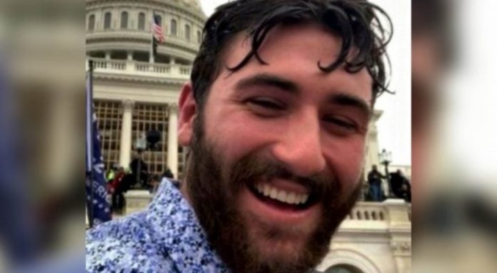 jake-lang-update:-feds-prevent-j-6-political-prisoner-who-has-been-locked-up-for-2-years-from-speaking-with-his-attorney-and-planning-his-defense