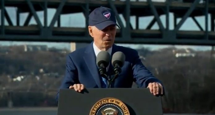 joe-biden-begins-shouting-for-no-reason-in-kentucky,-“think-about-why-the-recession-got-so-bad-two-years-ago”-(video)