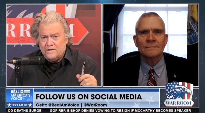 steve-bannon:-“these-20-people-are-patriots,-will-be-considered-in-history-like-the-patriots-of-1773-and-1774-that-led-to-1776”-(video)