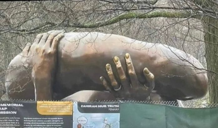 martin-luther-king,-jr.-statue-unveiled-in-boston-…-results-are-bizarre