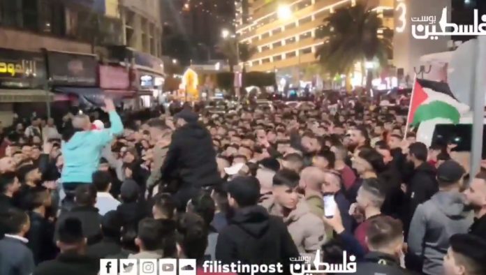 countless-palestinians-celebrate-mass-murder-of-7-jews-at-jerusalem-synagogue-(video)