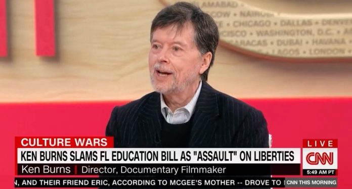 documentary-filmmaker-ken-burns-says-tucker-carlson-releasing-january-6-footage-is-“a-huge-threat-to-our-republic”-(video)