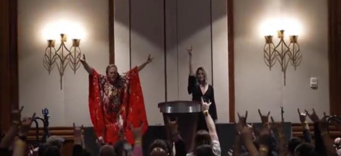 satanists-shred-bible-during-satancon-opening-ritual-in-boston-(video)