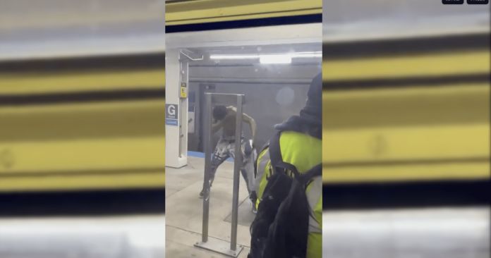 jordan-neely-2.0:-passengers-intervene-as-security-struggles-to-contain-aggressive-individual-who-was-threatening-people-on-cta-blue-line-grand-station-in-chicago-(video)