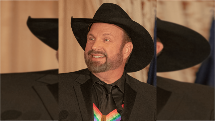 nation-legend-garth-brooks-sparks-controversy-by-defending-bud-light-service-at-his-new-bar–-suggests-boycott-supporters-are-“a-**-holes”