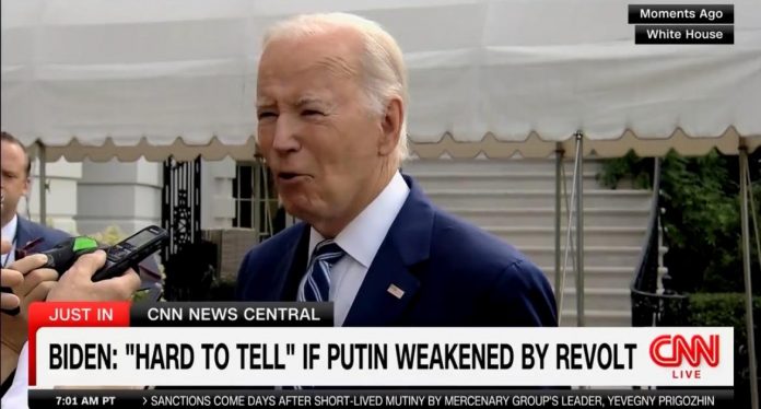 he’s-shot:-joe-biden-says-putin-is-“losing-the-war-in-iraq”-(video)