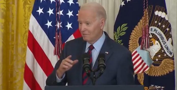 wth?-joe-biden-veers-off-script,-recalls-his-childhood-home-and-hearing-‘restlessness’-coming-from-his-parent’s-bedroom-(video)