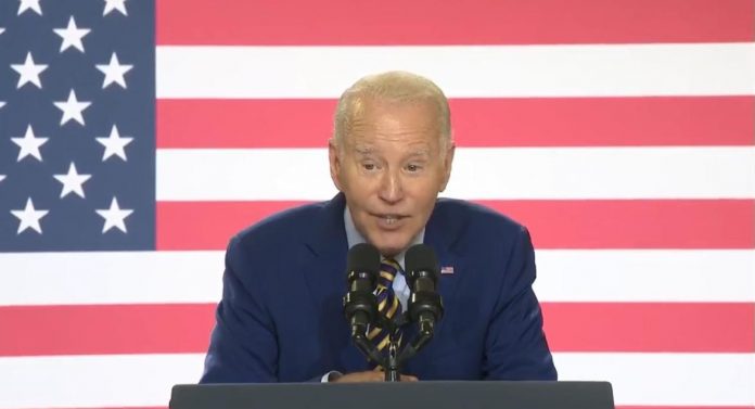 biden-keeps-bragging-about-the-economy-however-polling-shows-the-american-people-aren’t-buying-it