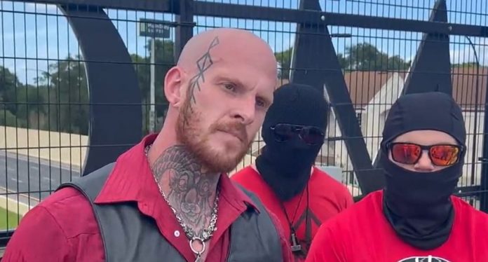 discover-the-fed:-here’s-hoping-someone-can-identify-the-tattooed-“nazis”-at-gathering-in-florida-…-update:-one-nazi-identified