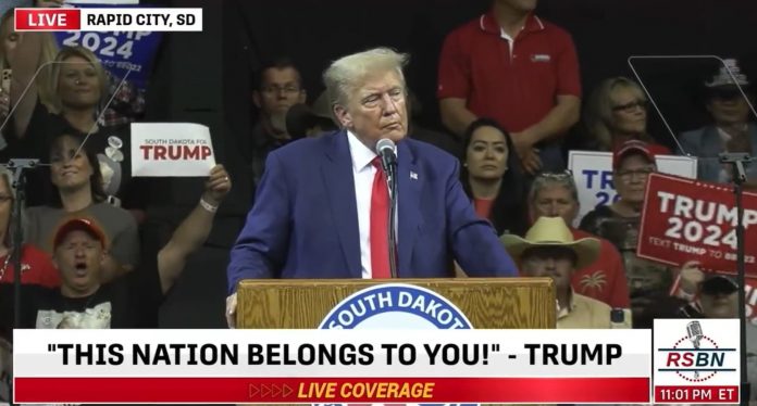 must-see:-president-trump-pauses-and-goes-silent–-gets-emotional-in-south-dakota-while-talking-about-america’s-great-decline-(video)