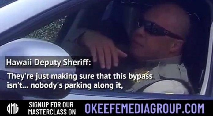 o’keefe-goes-undercover-in-lahaina;-maui-law-enforcement-tells-journalists-governor-has-prohibited-photography-on-public-land-near-burn-zone-(video)