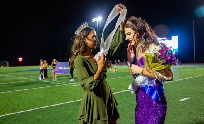 moms-and-dads-appalled-after-biological-male-crowned-homecoming-queen-at-missouri-high-school