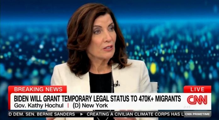 new-york-city’s-democrat-gov.-hochul-blasts-illegal-aliens:-“if-you’re-going-to-leave-your-country,-go-somewhere-else!”-(video)