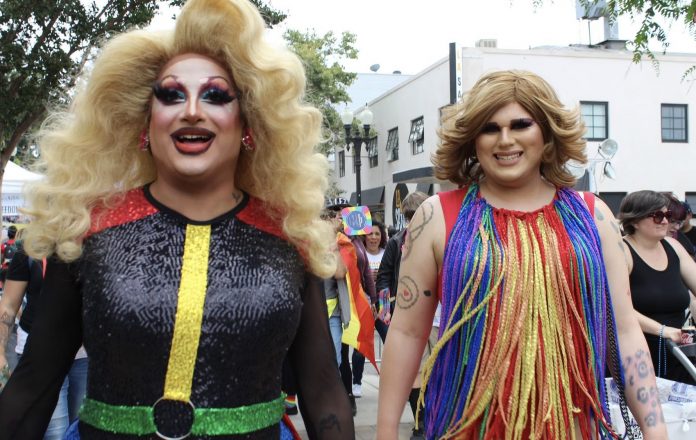 federal-judge-strikes-down-texas-law-banning-minors-from-‘sexualized-performances’-including-drag-shows