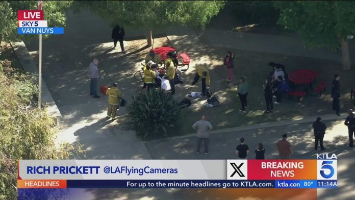 developing:-multiple-students-stabbed-at-high-school-in-los-angeles–-school-on-lockdown–-attacker-at-large