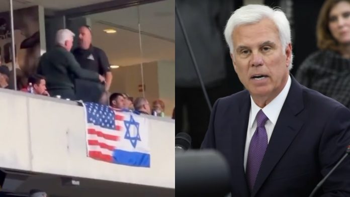 new-jersey-top-democrat-george-norcross-kicked-out-of-philadelphia-eagles-game-over-american-israeli-flag-display-(video)