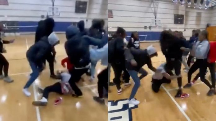 one-student-fatally-stabbed,-another-injured-in-deadly-mass-brawl-at-north-carolina-high-school-(video)