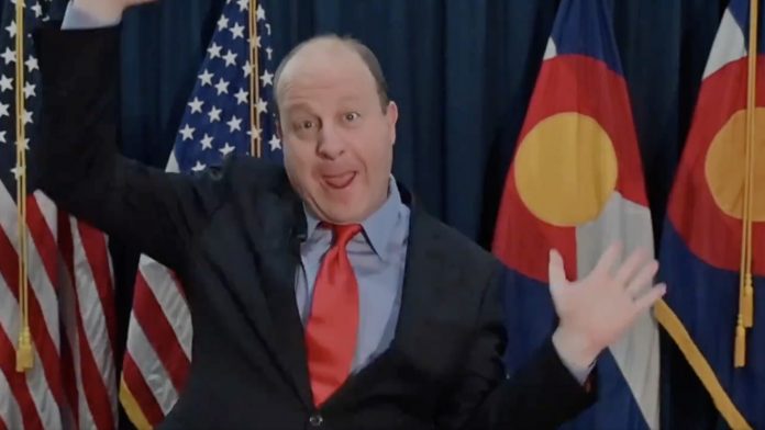 “cringe!”–-colorado-democratic-governor-jared-polis-roasted-on-social-media-over-bizarre-rendition-of-‘feliz-navidad’-(video)