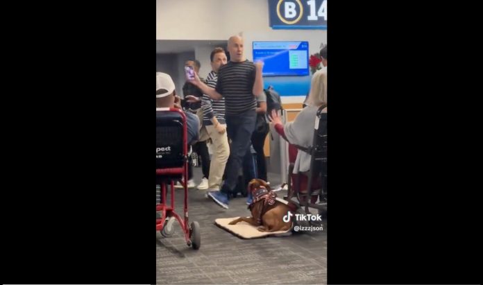 “f-**-k-off-b-**-ch!”–-man-has-huge-meltdown-at-airport-and-curses-out-woman-in-wheelchair-while-his-husband-tries-to-shut-him-up-(video)