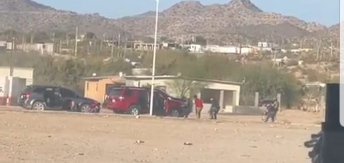 cartel-gun-fight-with-mexican-military-breaks-out-across-border-from-lukeville,-arizona-(video)