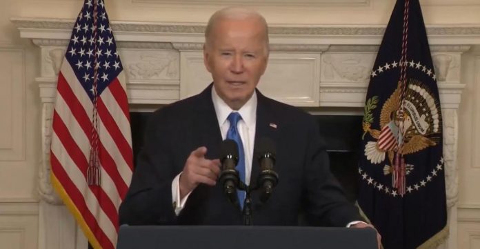 biden-shows-up-one-hour-late-to-remarks,-shouts,-slurs-words,-warns-republicans-in-congress–-then-shuffles-away-without-answering-questions-(video)