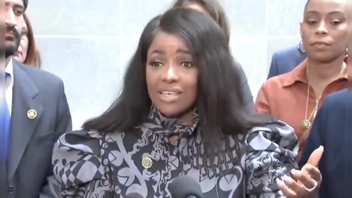 absurd-freshman-lawmaker-jasmine-crockett-in-unhinged-rant-says-“republicans-have-become-synonymous-with-russians”-(video)