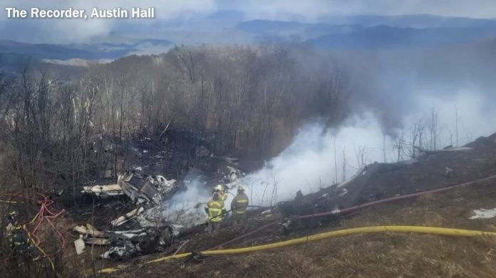 another-tragic-plane-crash:-five-victims,-including-a-3-year-old-boy,-dead-after-jet-falls-short-of-runway-and-plows-through-trees-in-virginia