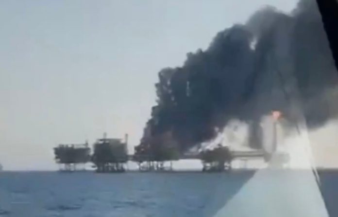 surge-and-fire-reported-on-akal-bravo-maritime-oil-platform-in-mexico